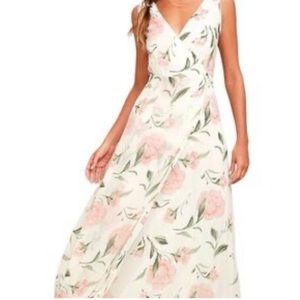 Lulu’s Floral Print Maxi Dress Size Medium